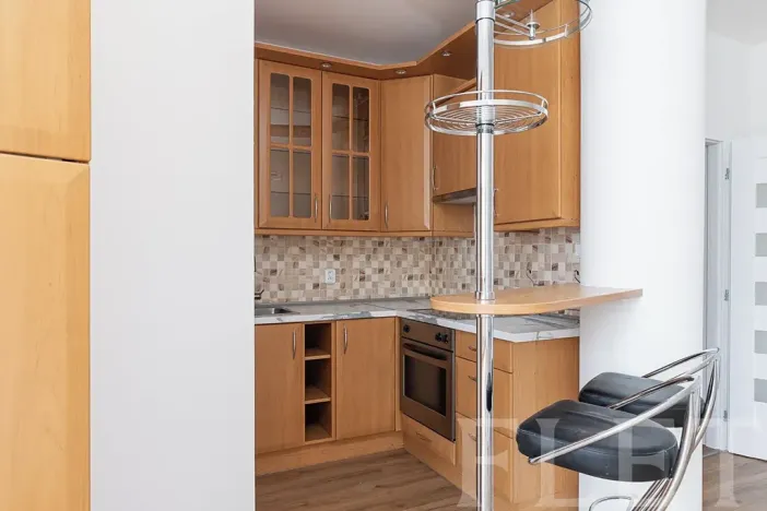 Pronájem bytu 2+kk, Praha - Hlubočepy, Trnkovo náměstí, 52 m2