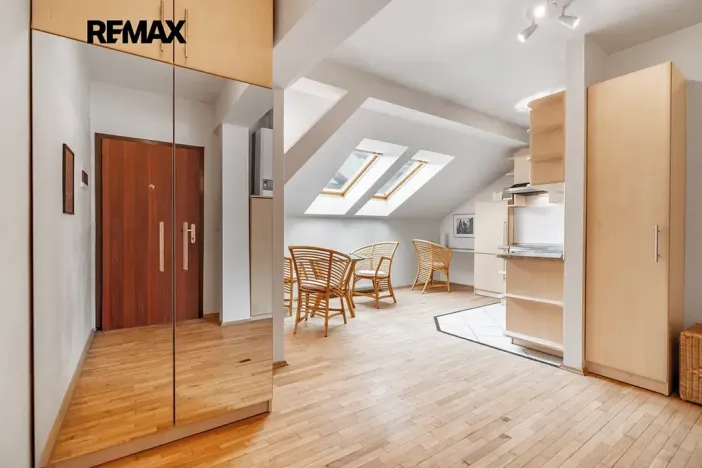 Prodej bytu 2+kk, Praha - Žižkov, Blahníkova, 40 m2