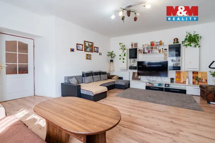 Prodej rodinného domu, Višňová, 350 m2