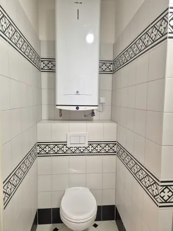 Pronájem bytu 1+1, Praha - Vinohrady, Perunova, 40 m2