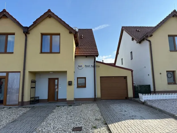 Pronájem rodinného domu, Trnová, 127 m2