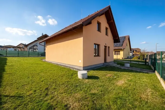 Prodej rodinného domu, Sluštice, 120 m2