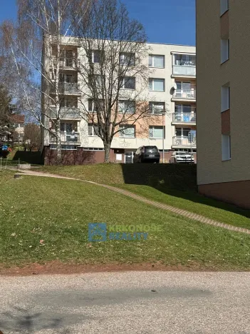 Prodej bytu 2+1, Trutnov - Střední Předměstí, Michnova, 55 m2