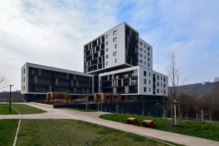 Pronájem bytu 1+kk, Praha - Modřany, Mezi vodami, 39 m2