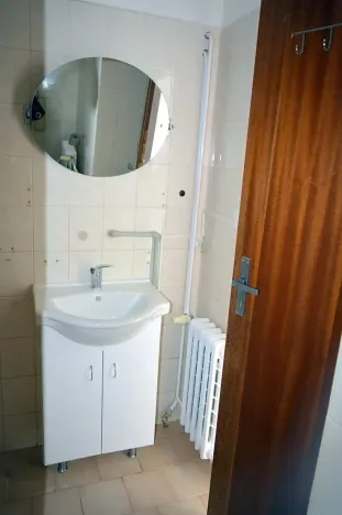 Pronájem kanceláře, Zlín, Sadová, 33 m2