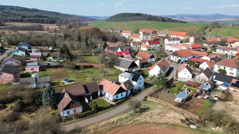 Prodej chalupy, Lubenec, 64 m2