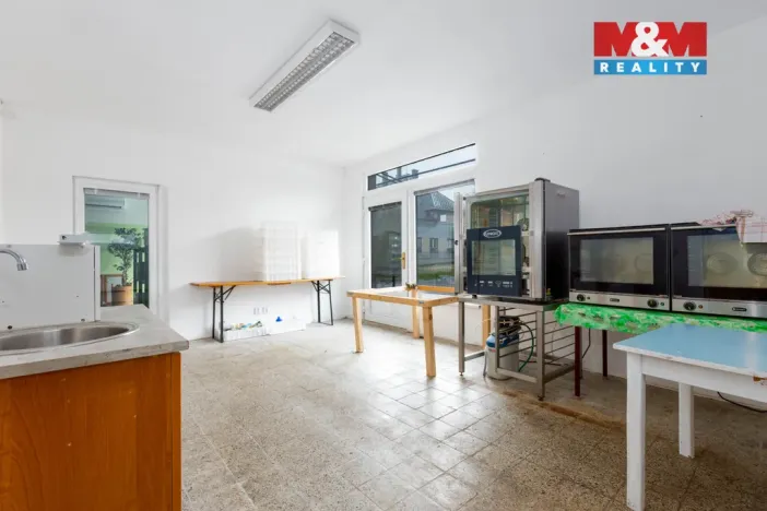 Prodej obchodního prostoru, Svatoňovice, 128 m2