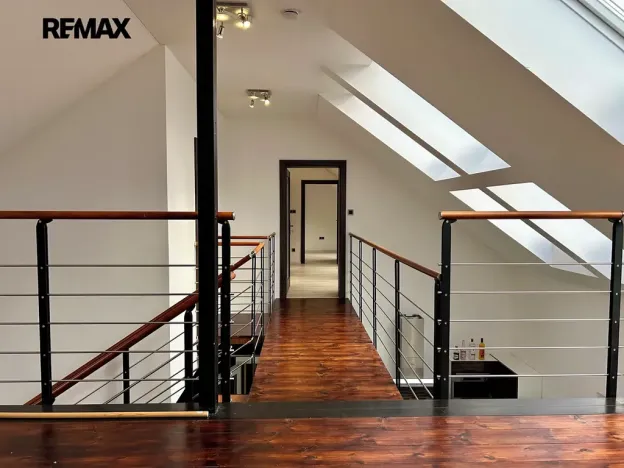 Pronájem rodinného domu, Pětihosty, 200 m2