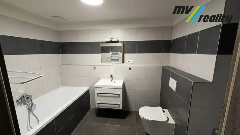 Pronájem bytu 2+kk, Lysá nad Labem, Šípková, 58 m2