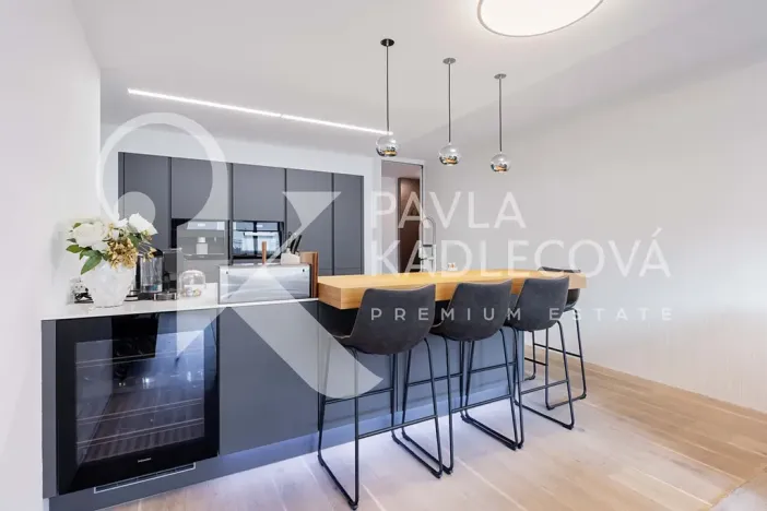 Prodej bytu 4+kk, Praha - Karlín, 120 m2