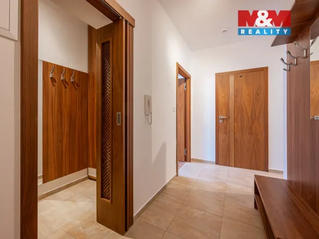 Prodej bytu 4+kk, Benešov, Vlašimská, 119 m2