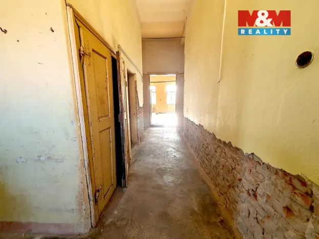 Prodej obchodního prostoru, Ostrovačice, náměstí Viléma Mrštíka, 282 m2