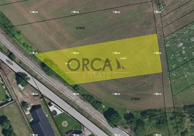 Prodej pole, Břeclav, 2440 m2