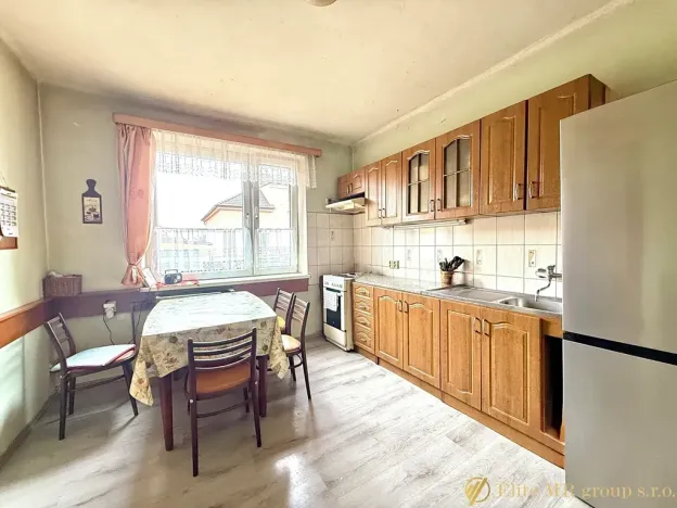 Prodej rodinného domu, Cerhenice, Na vinici, 188 m2