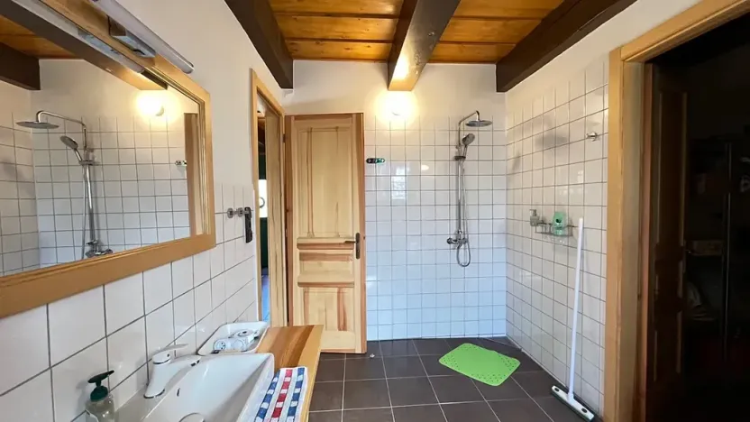 Prodej chalupy, Lískovice, 160 m2