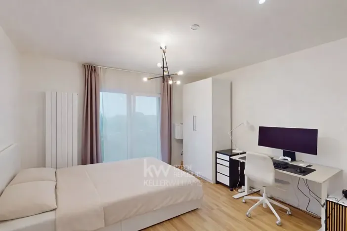 Pronájem bytu 1+kk, Praha - Libeň, Novovysočanská, 25 m2