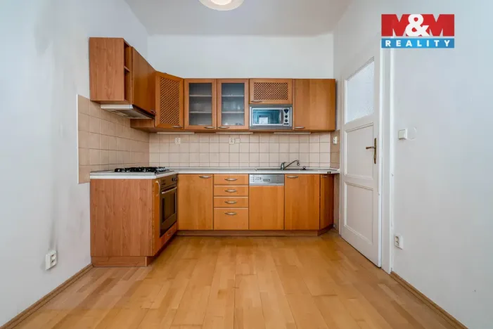 Prodej bytu 2+1, Praha - Vršovice, Madridská, 62 m2