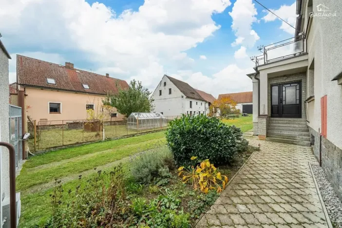 Prodej rodinného domu, Soběkury, 285 m2