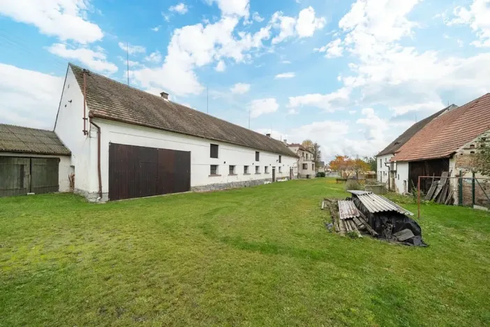 Prodej rodinného domu, Soběkury, 285 m2