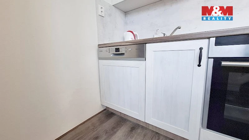 Pronájem bytu 2+1, Stráž pod Ralskem, Jižní, 56 m2