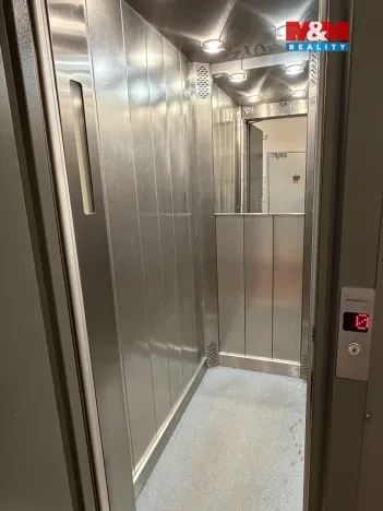 Prodej bytu 1+kk, Karviná - Ráj, Prameny, 20 m2