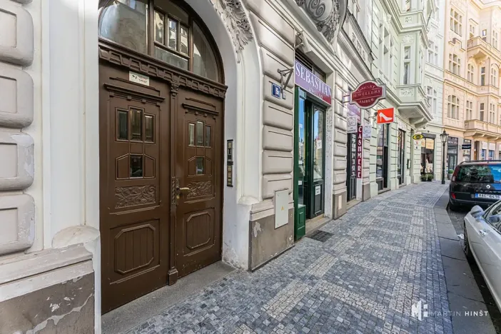 Prodej bytu 2+kk, Praha - Josefov, Maiselova, 97 m2