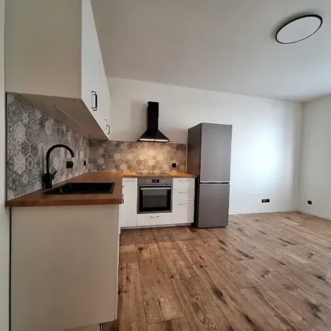 Pronájem bytu 2+kk, Praha - Holešovice, Malá Plynární, 47 m2