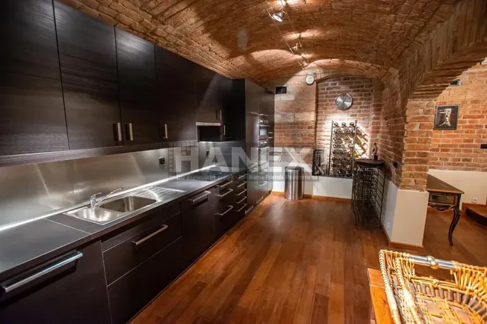 Prodej bytu 4+1, Praha - Vinohrady, Uruguayská, 157 m2