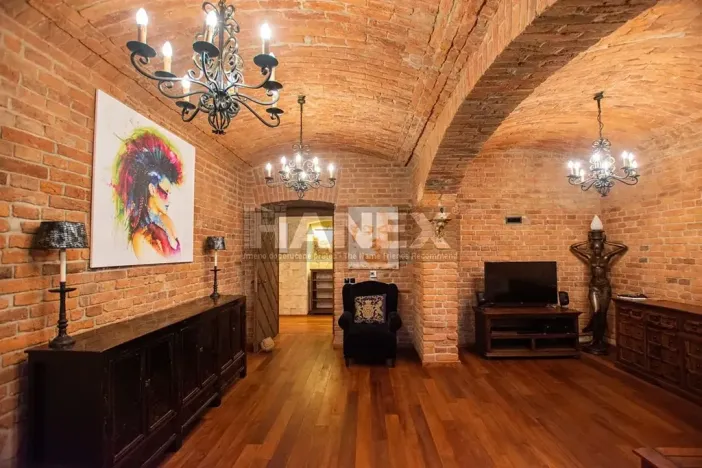 Prodej bytu 4+1, Praha - Vinohrady, Uruguayská, 157 m2