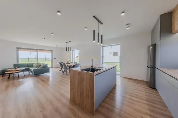 Prodej rodinného domu, Lutín, Za Rybníčkem, 199 m2