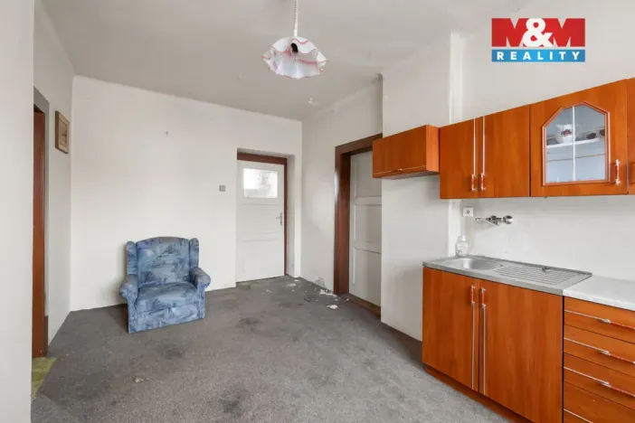 Prodej rodinného domu, Cítov, 480 m2