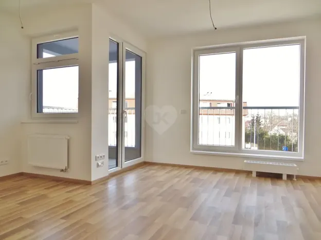 Pronájem bytu 1+kk, Praha - Uhříněves, Oty Bubeníčka, 31 m2