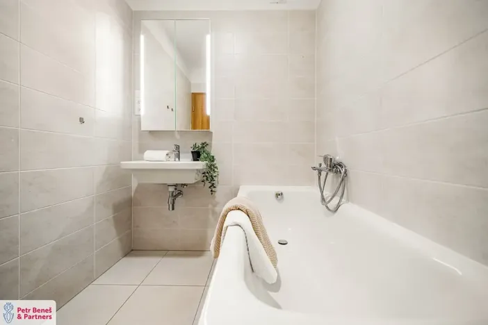 Prodej bytu 3+kk, Milovice, Zátopkova, 108 m2