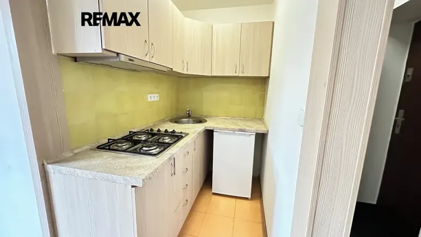 Pronájem bytu 2+kk, Kladno, Sevastopolská, 32 m2