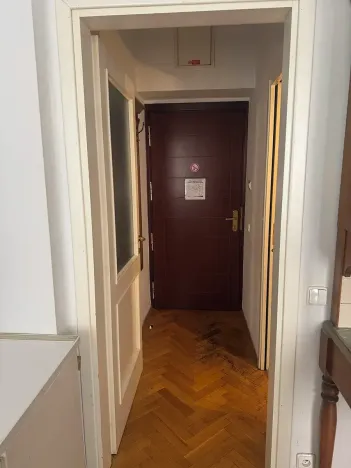 Pronájem bytu 1+kk, Praha - Žižkov, Orebitská, 26 m2