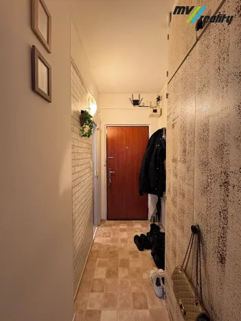 Pronájem bytu 1+1, Liberec, Zámecký vrch, 36 m2