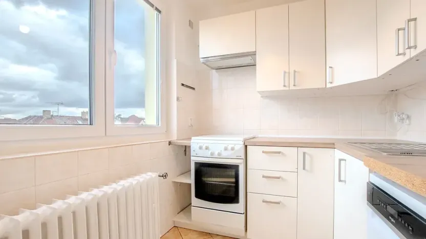 Pronájem bytu 3+1, Poděbrady, Puškinova, 70 m2