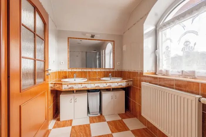 Prodej rodinného domu, Modlany, 121 m2