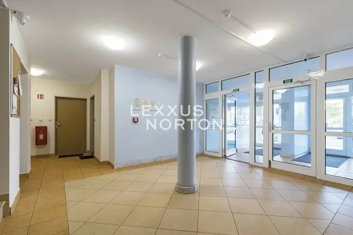 Pronájem bytu 2+kk, Praha - Letňany, Tupolevova, 56 m2