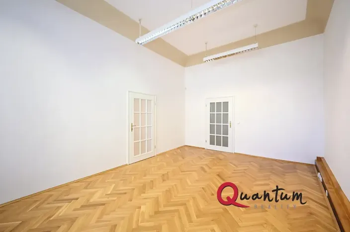 Pronájem kanceláře, Praha - Hradčany, Loretánské náměstí, 32 m2