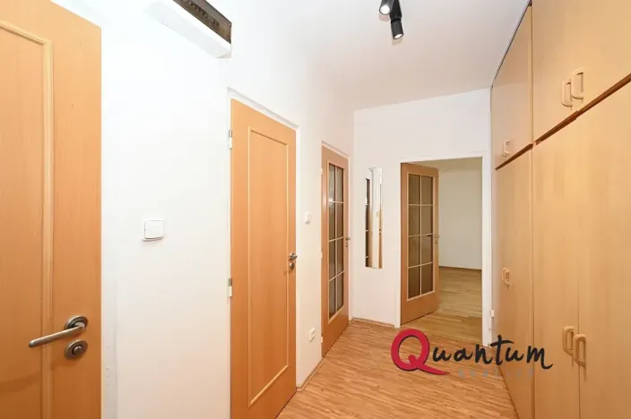 Pronájem bytu 2+1, Praha - Záběhlice, Sasanková, 58 m2