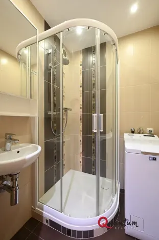 Pronájem bytu 2+1, Praha - Záběhlice, Sasanková, 58 m2