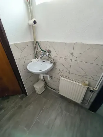 Pronájem obchodního prostoru, Ústí nad Labem, Moskevská, 40 m2