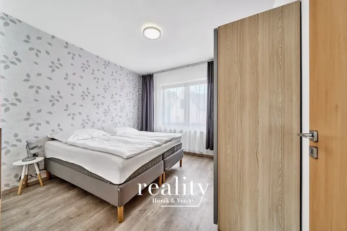 Pronájem bytu 2+kk, Nový Šaldorf-Sedlešovice, Pod Horou, 50 m2