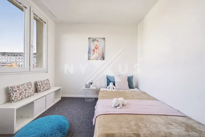 Prodej bytu 3+1, Praha - Prosek, Veltruská, 61 m2