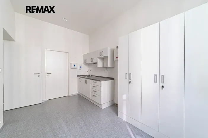 Prodej obchodního prostoru, Králíky, 5. května, 519 m2