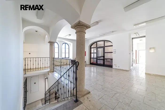 Prodej obchodního prostoru, Králíky, 5. května, 519 m2