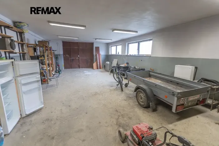 Prodej obchodního prostoru, Město Albrechtice, Míru, 1427 m2