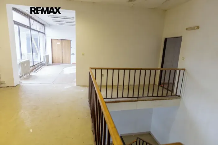 Prodej obchodního prostoru, Město Albrechtice, Míru, 1427 m2