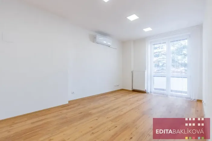 Pronájem bytu 1+1, Olomouc, Polívkova, 36 m2